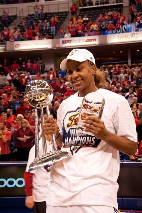 Tamika Catchings-Bio, Career, Net Worth, Height, Married, Facts