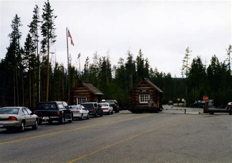 Yellowstone National Park South Entrance ~ Yellowstone Up Close and ...