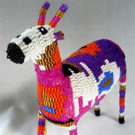 Beaded Animals – COOL HUNTING®