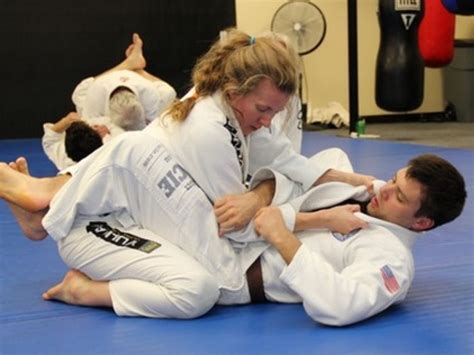 Brazilian Jiu-Jitsu and Self-Defense Class for Adults (Men and Women) and Teens with Bartman MMA ...