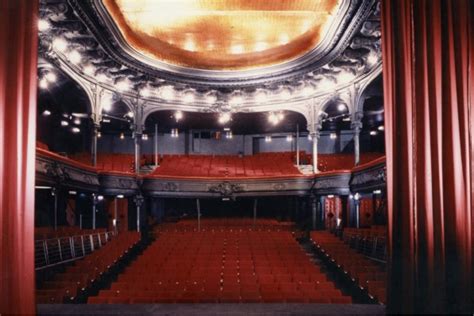 La Cigale - Theatre in Paris - Shows & Experiences