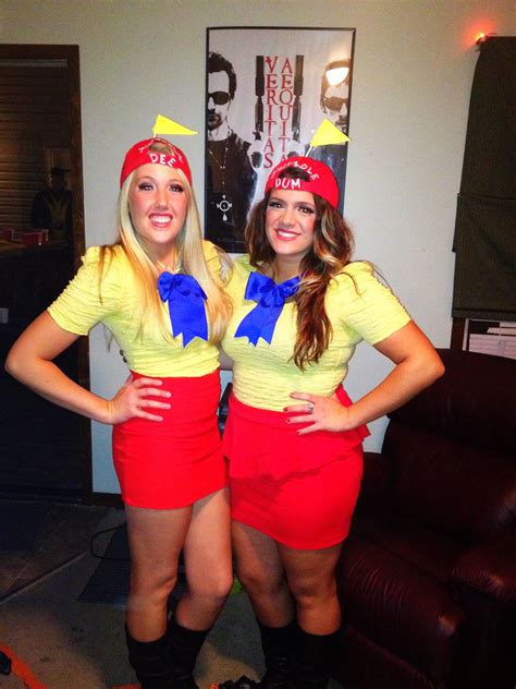 Tweedle dee and tweedle dum! | Cute halloween costumes, Duo halloween costumes, Hot halloween ...