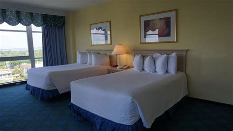 Miami Beach Resort & Spa in Miami Beach (FL) - Room Deals, Photos & Reviews