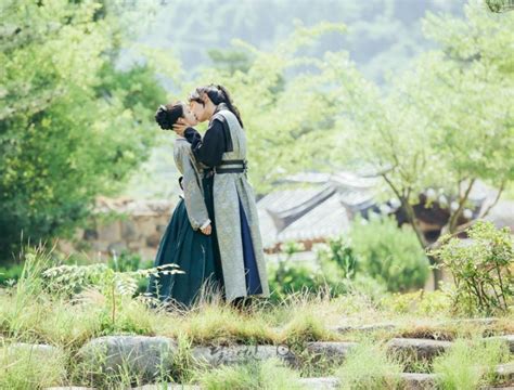 Moon Lovers: Scarlet Heart Ryeo (2016)