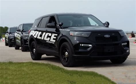 Interesting 2021 Ford Police Interceptor Utility | Ford police, Ford excursion, Interceptor