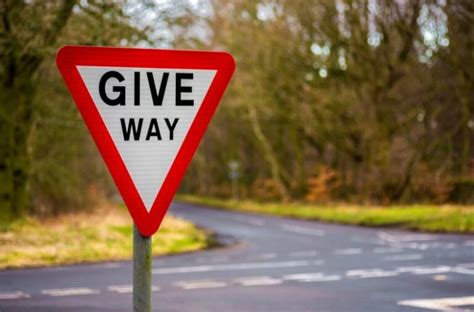 Theory test help for road signs | Union School of Motoring