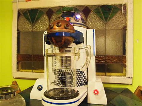 Star Wars R2-D2 Coffee Maker | Gadgetsin