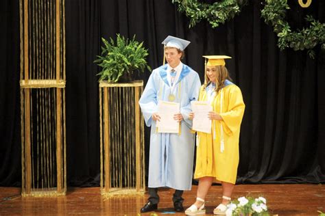 Frontier High School holds graduation ceremony | News, Sports, Jobs - Marietta Times