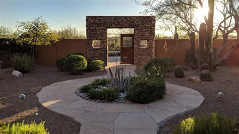 Startling Desert Backyard Ideas Photos | Laorexa