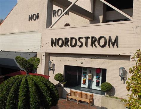 Walnut Creek police: Woman jumps from downtown Nordstrom – East Bay Times