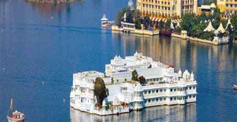 Lake Pichola, Udaipur - Book Tickets & Tours | GetYourGuide