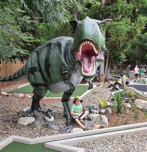 Cooberrie Park - Capricorn Dinosaur Mini-Golf - Natureworks Australia