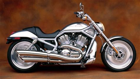 Harley-Davidson V-Rod Wallpapers