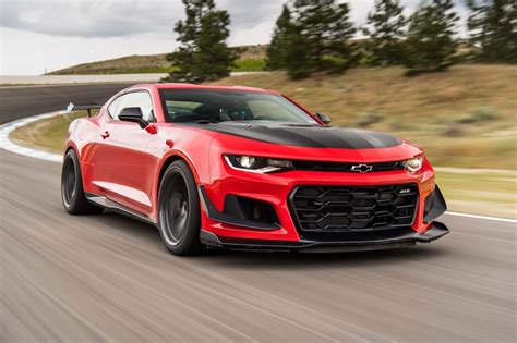 2023 Chevrolet Camaro ZL1 Might Get a Cadillac Blackwing Boost