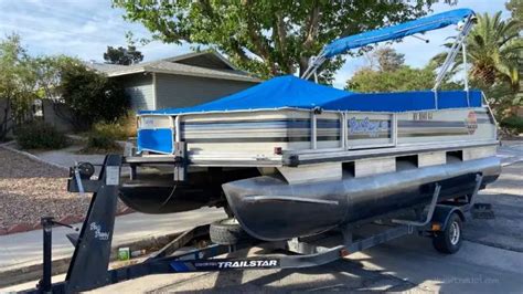 Pontoon Boat Hard Tops (Complete Guide) - WaterCraft 101