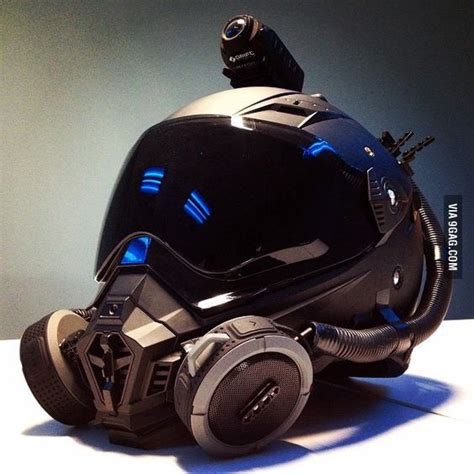 Best motorcycle helmet ever! (WALTERRIFIC) - Awesome | Futuristic ...