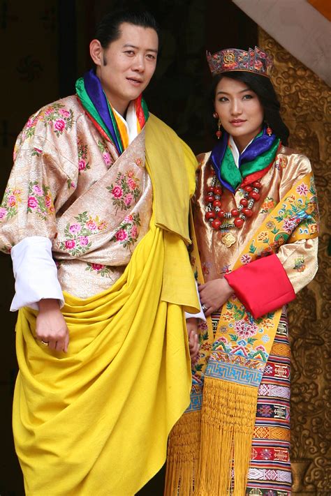 Kate Middleton and Prince WIlliam Meet the King and Queen of Bhutan ...