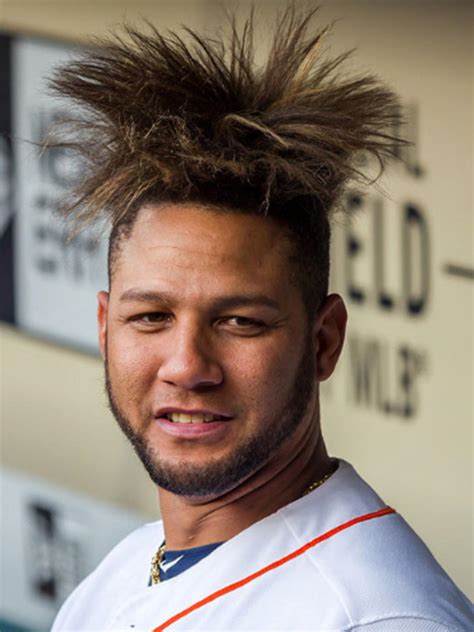 Yuli Gurriel just doesn’t care : r/Justfuckmyshitup