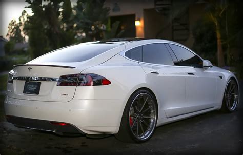 Tesla Model S custom wheels ADV.1 22x, ET , tire size X R22. x ET