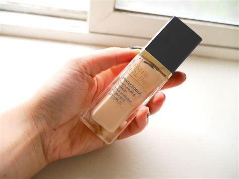 Estee Lauder Perfectionist Youth-Infusing Makeup SPF 25* |A Beautiful Zen