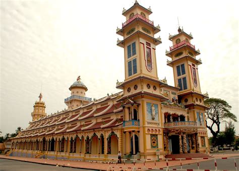 Cao Dai Deity