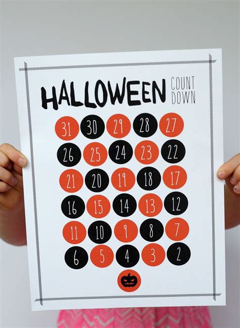 Two Halloween Countdown Ideas – Scrap Booking