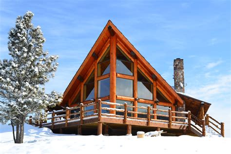 Snow cabin | Log cabin homes, Log homes, Cabin homes