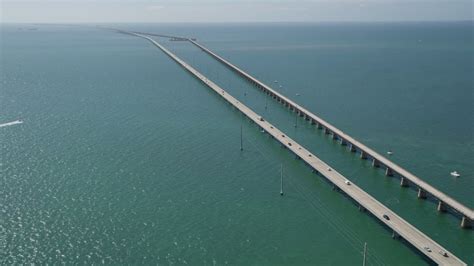 5K aerial video of the Seven Mile Bridge, Marathon, Florida Aerial Stock Footage AX0026_015