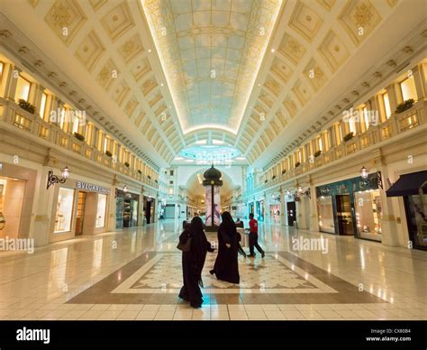 Interior of upmarket Villaggio shopping mall in Doha Qatar Stock Photo - Alamy