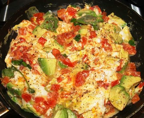 Scambled Egg Whites with Tomatoes and Herbs Recipe by John - CookEatShare