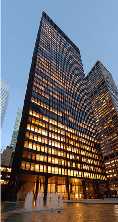 Seagram Building - Data, Photos & Plans - WikiArquitectura