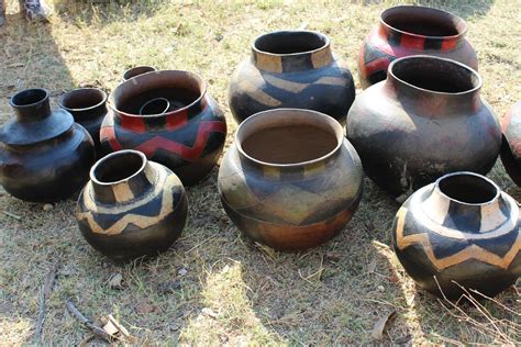 Hari| Zimbabwe’s traditional pottery - ZimbOriginal