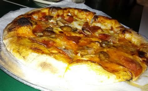 Pizza Quixote: Review: Comet Ping Pong Pizza, Washington DC