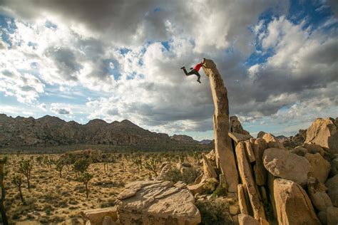 Cliffhanger Guides | Climbing Guides of Joshua Tree