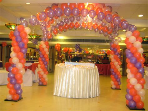 Cake table decoration | Birthday organisers delhi: Cake table ...