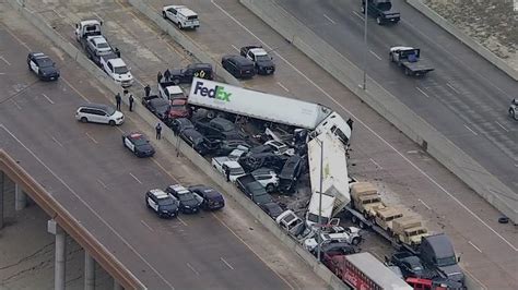 Texas winter storms: At least 9 dead in crashes across Dallas-Fort Worth area due to winter ...