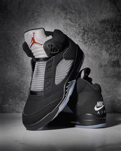 NTWRK is Giving Away a Rare Pair of "Black Metallic" Air Jordan 5s ...