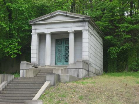 Mausoleums - The New Age of Resting In Style - Mausoleums.com