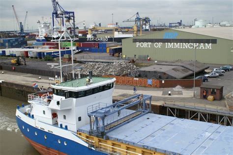 The Port of Immingham, Humber Estuary. England Editorial Stock Photo - Image of shipping, east ...