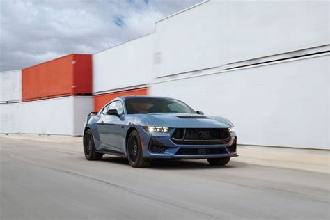 Ford unveils smarter, more powerful all-new Mustang