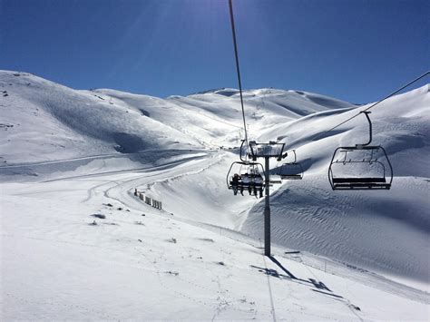 EVERYTHING YOU NEED TO KNOW ABOUT SKIING IN LEBANON :: NoGarlicNoOnions ...