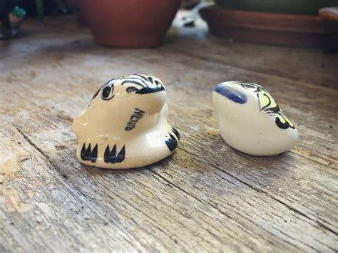 Vintage Ceramic Miniature Frog Figurines Tonala Pottery Toads, Mexican Folk Art