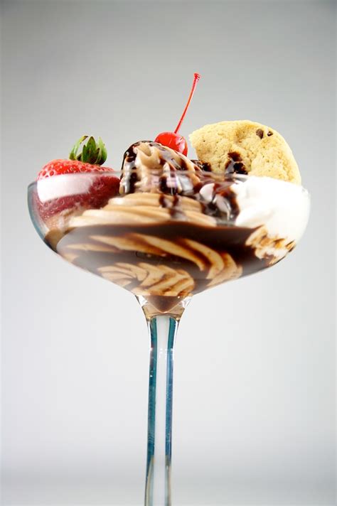 Chocolate Ice Cream Sundae | Chocolate Ice Cream Sundae | Flickr
