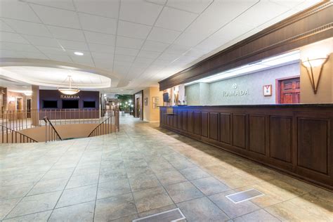 Ramada by Wyndham Topeka Downtown Hotel & Convention Center | Topeka ...