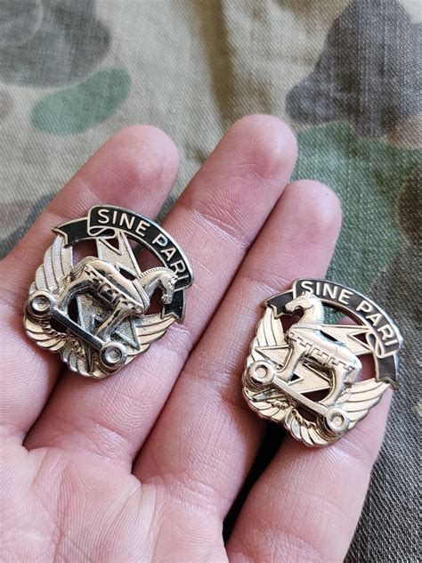 Vietnam War US Army 10th Special Forces Group DUI Crest Pin Set | eBay