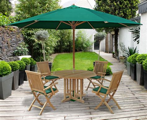 Octagonal Garden Table and Armchairs - A stunning addition in any ...