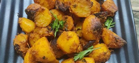 Tandoori Aloo Recipe | Aloo Tikka Recipe | How to make Tandoori Potatoes - nams corner