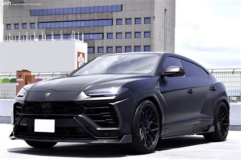 Lamborghini Urus Black 1221 Wheels 1551 AP2X VIP Wheel | Wheel Front