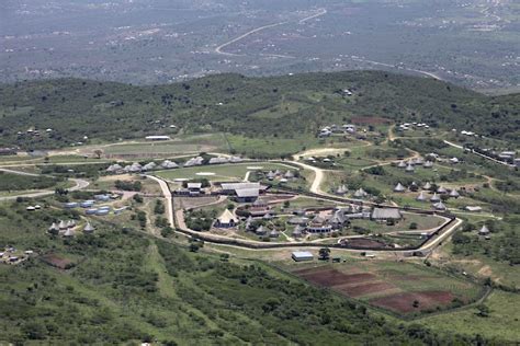 Nkandla municipal manager refuses to walk despite court order