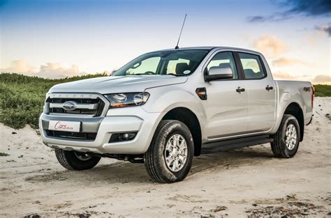 Ford Ranger 2.2 XLS 4x4 Automatic (2016) Review - Cars.co.za